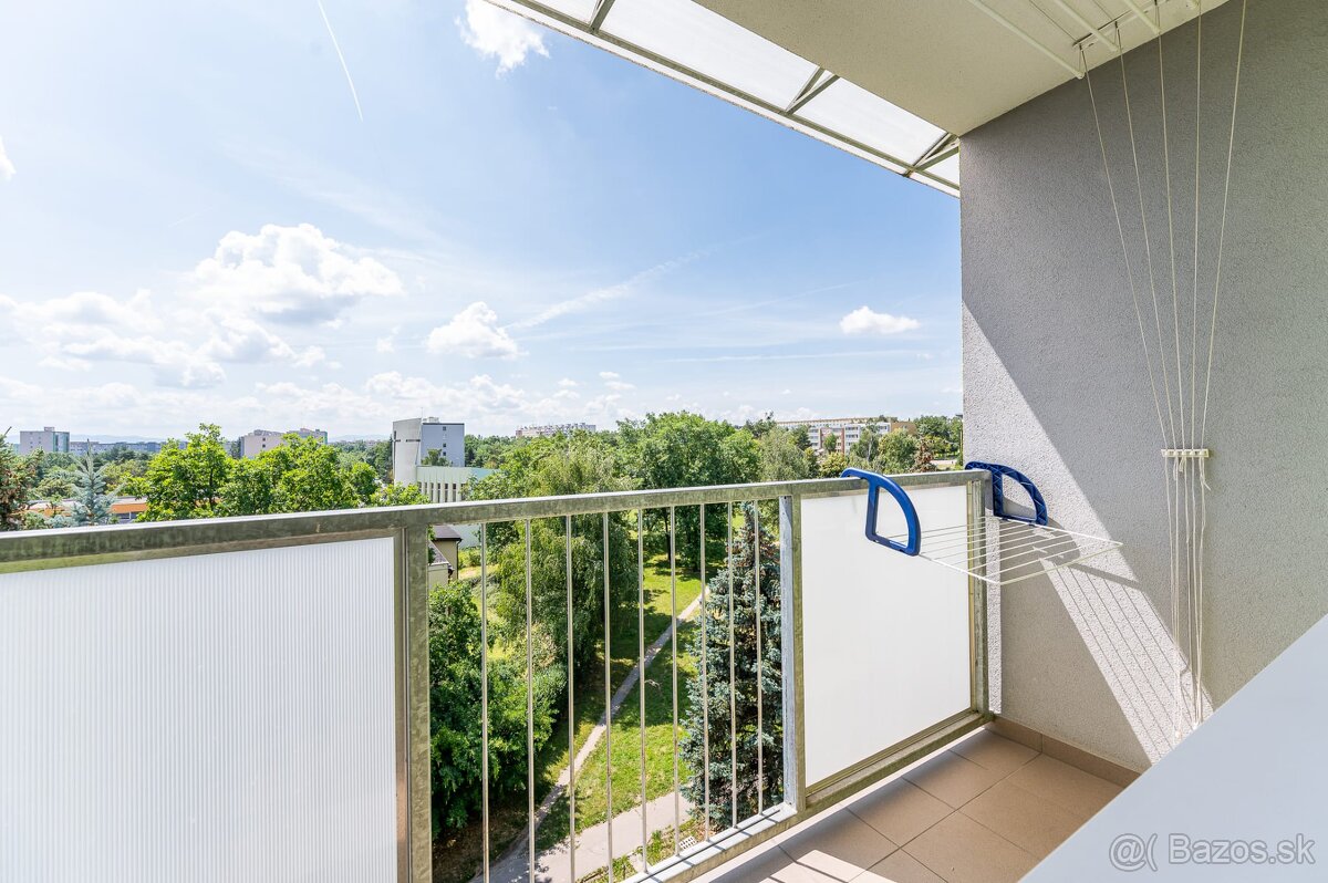 3i byt po kompl. rekonštrukcii, LOGGIA– RUZINSKA ul., TERASA - 16