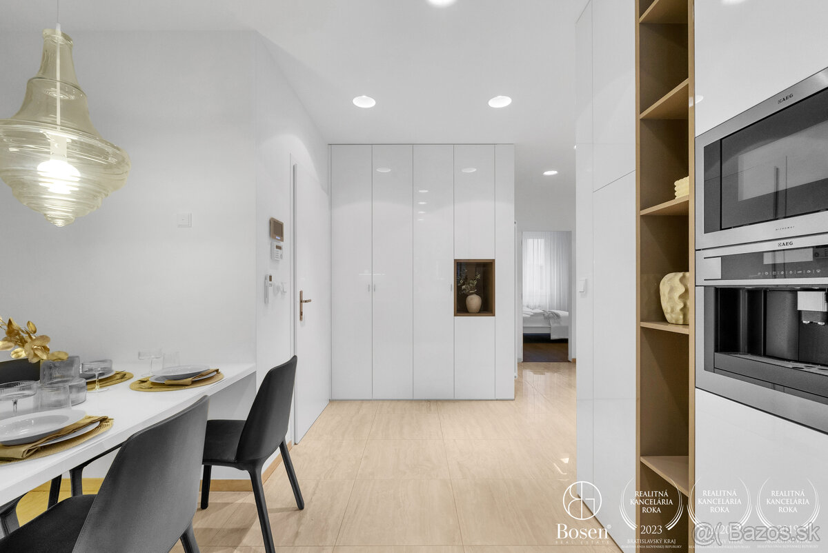 BOSEN | Charakter, štýl a pokoj v centre - 3 izb. byt, Meden - 16