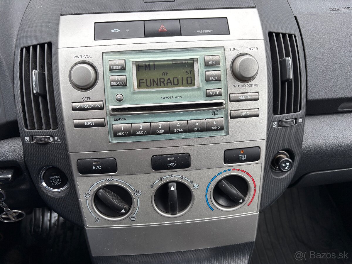 Toyota Corolla Verso, 2.2 diesel, 7 miest - 16