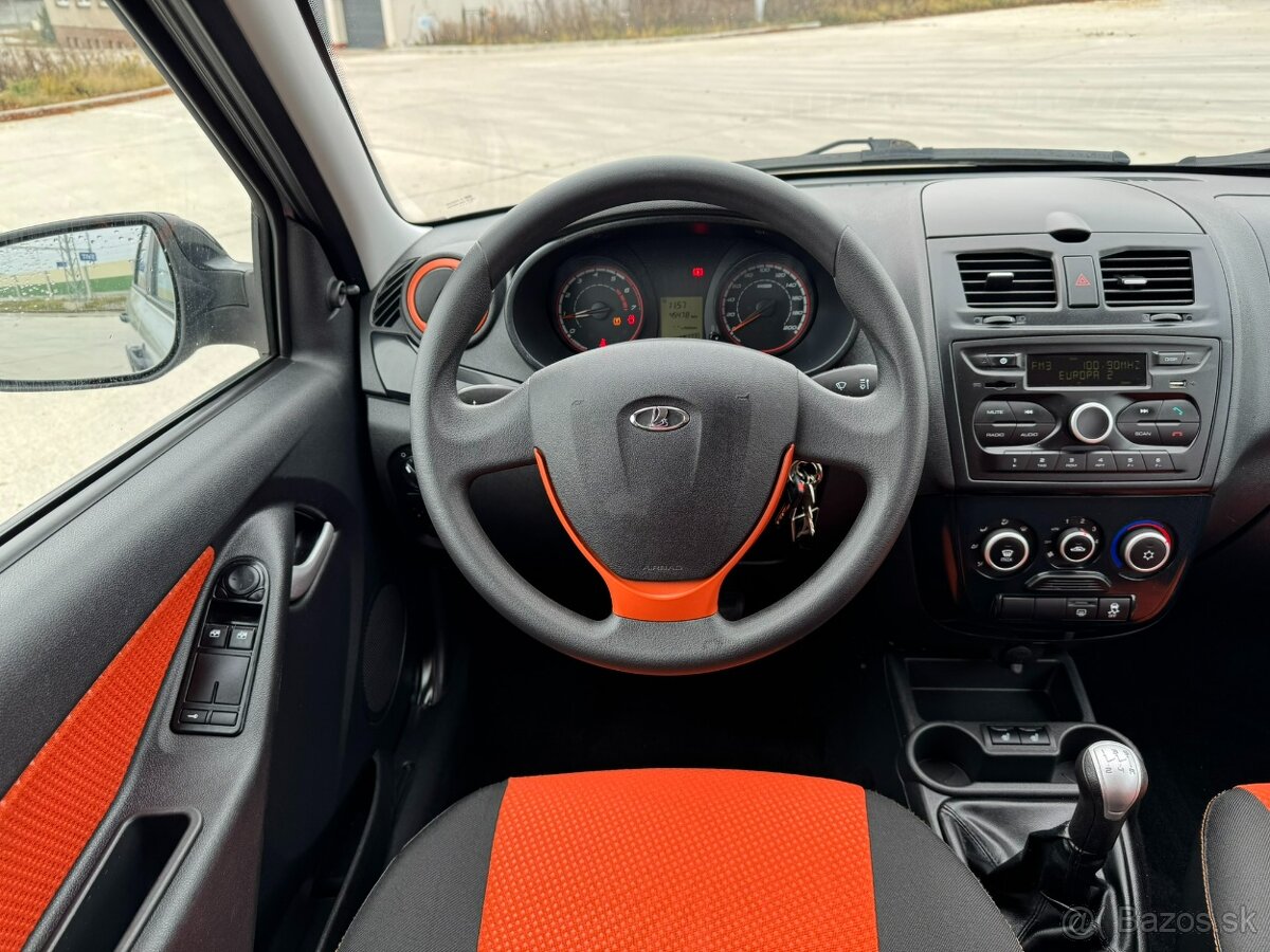 Lada Kalina Cross 1.6 benzin 2018 45.000km 1.majitel - 16