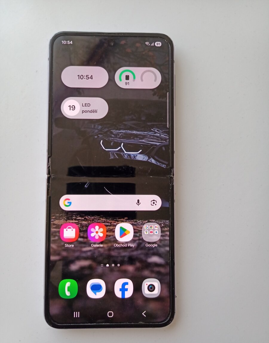 Samsung Galaxy Z Flip 4 - 16