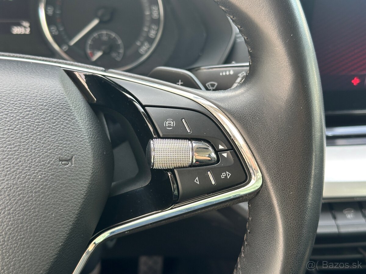 Škoda Octavia Combi DSG - 16