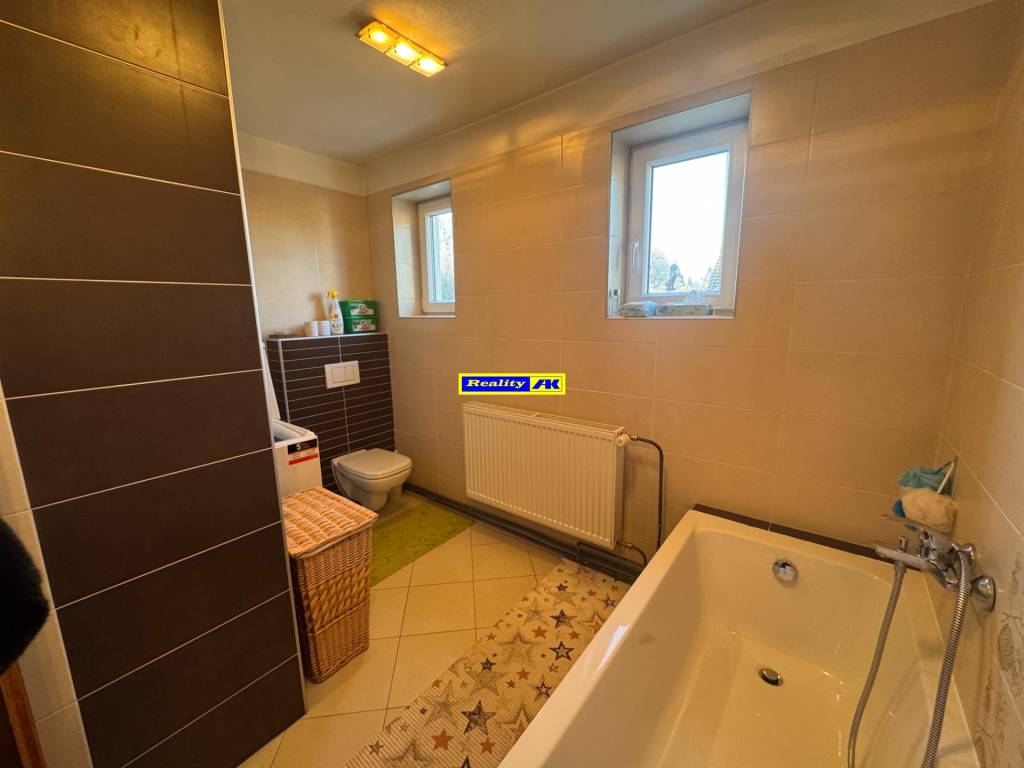 Rodinný dom vo vyhľadávanej lokalite Považský Chlmec - 16