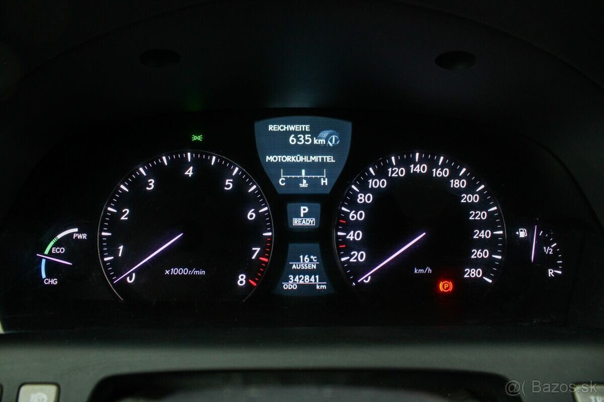 Lexus LS 600h 5.0 V8 Hybrid - 16