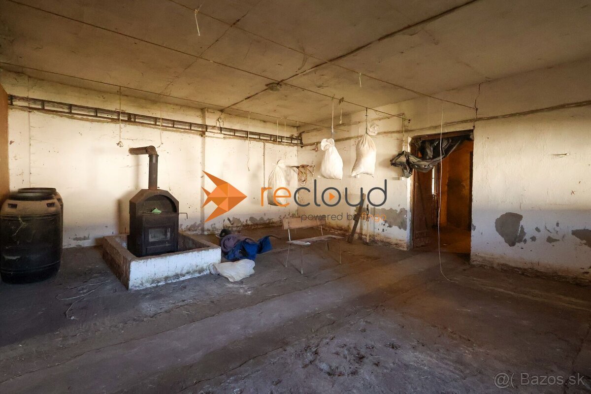 Poľnohospodársky objekt - 16