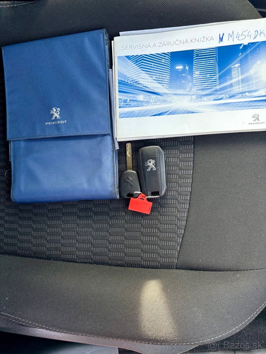 Peugeot 301 Facelift - 16