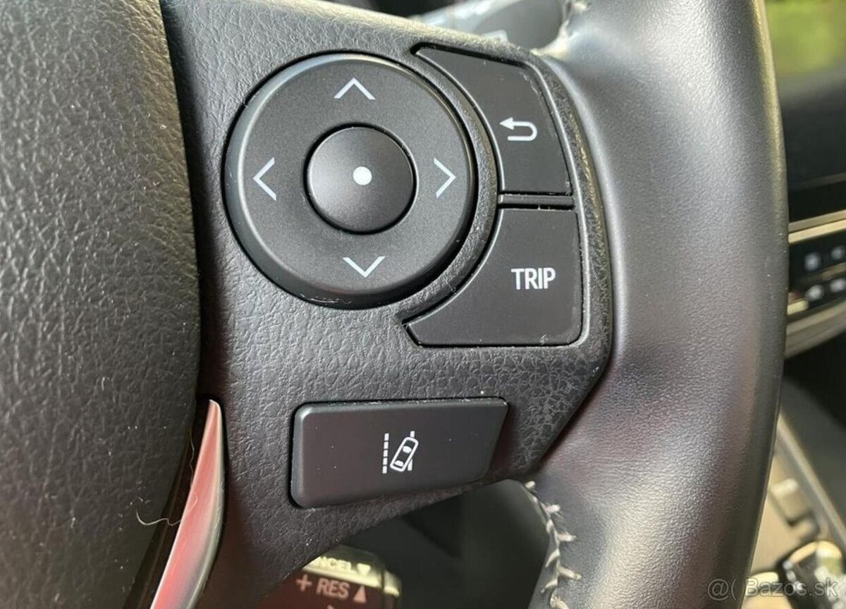 Toyota Auris 1.8-AUTOMAT-NAVI-KAMERA - 16