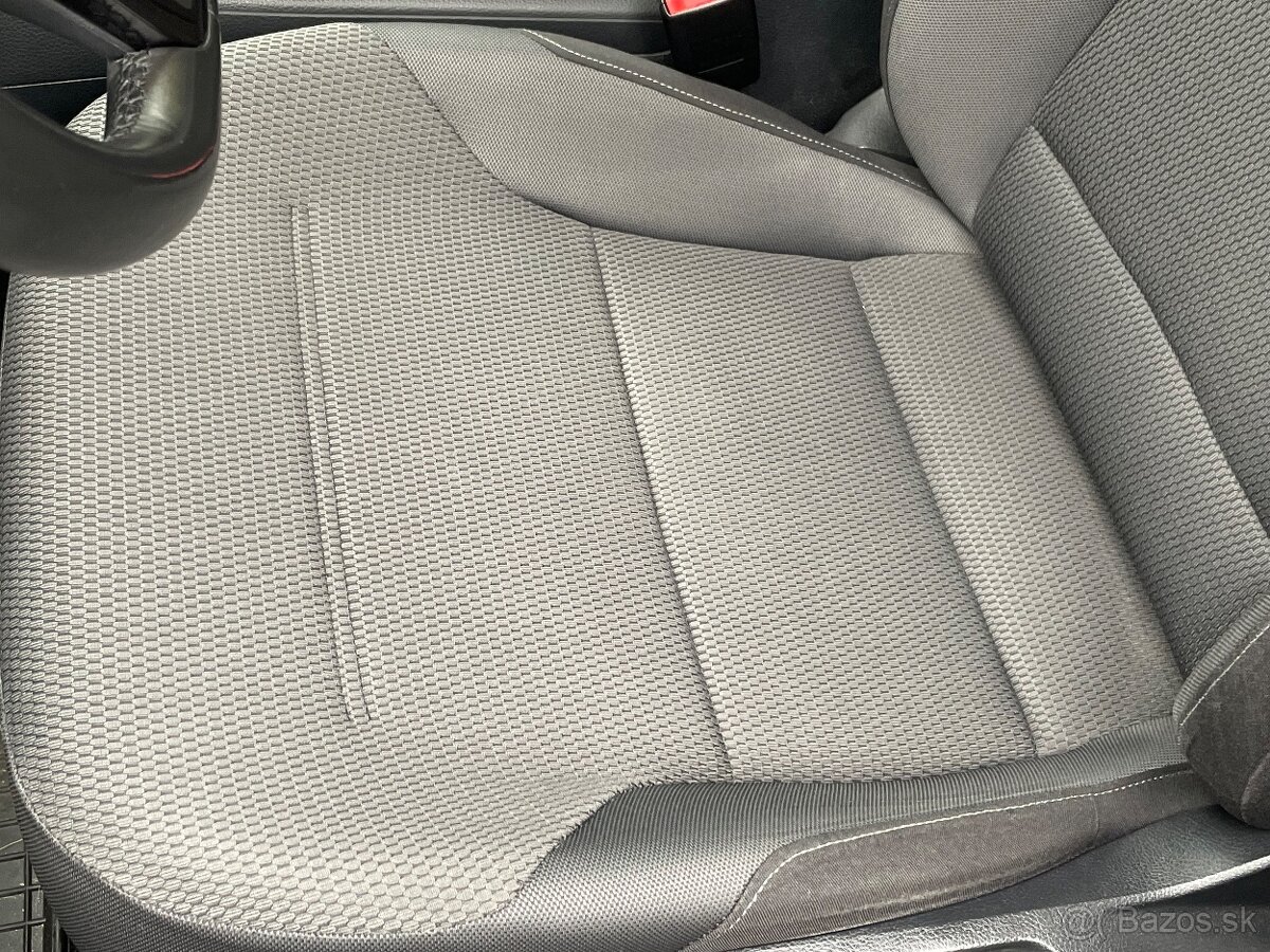 Predam VW Golf 7, 1,2TSi-77kW, DSG, Rok 2015, Povod SR - 16