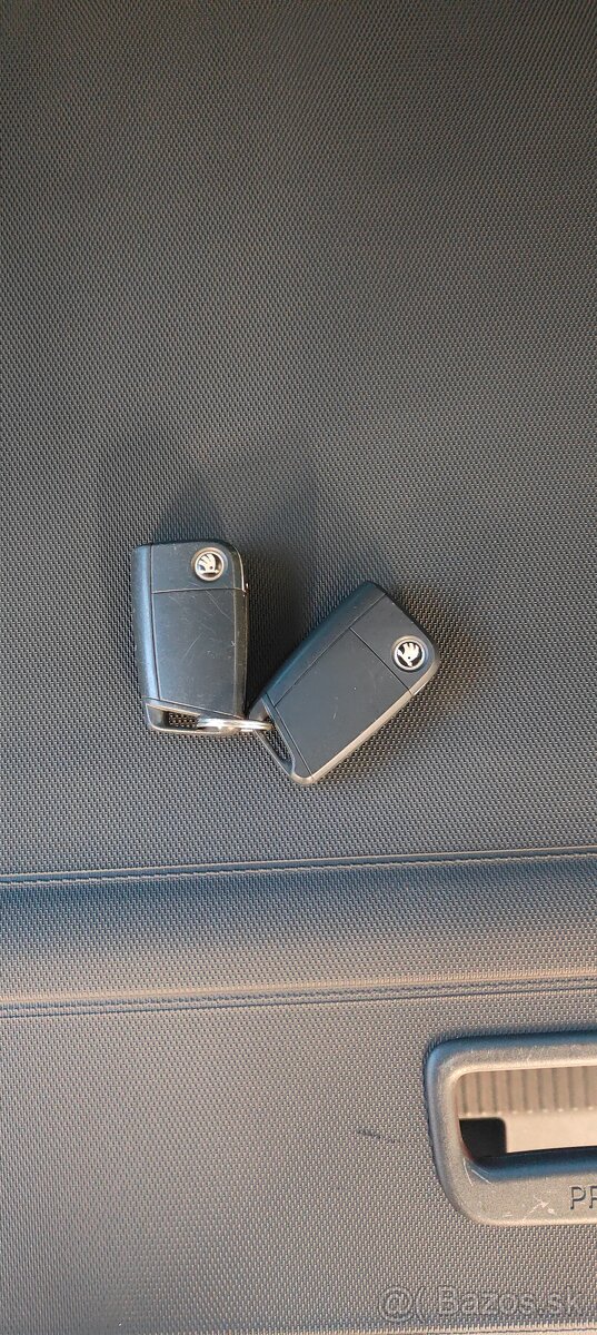 Škoda Octavia 3 combi 2,0TDI 110kw DSG - 16