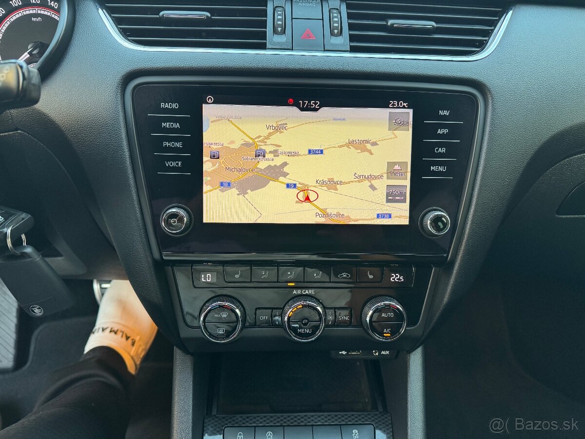 ŠKODA OCTAVIA 3 RS FACELIFT 2.0 TDI 135KW DSG - 16