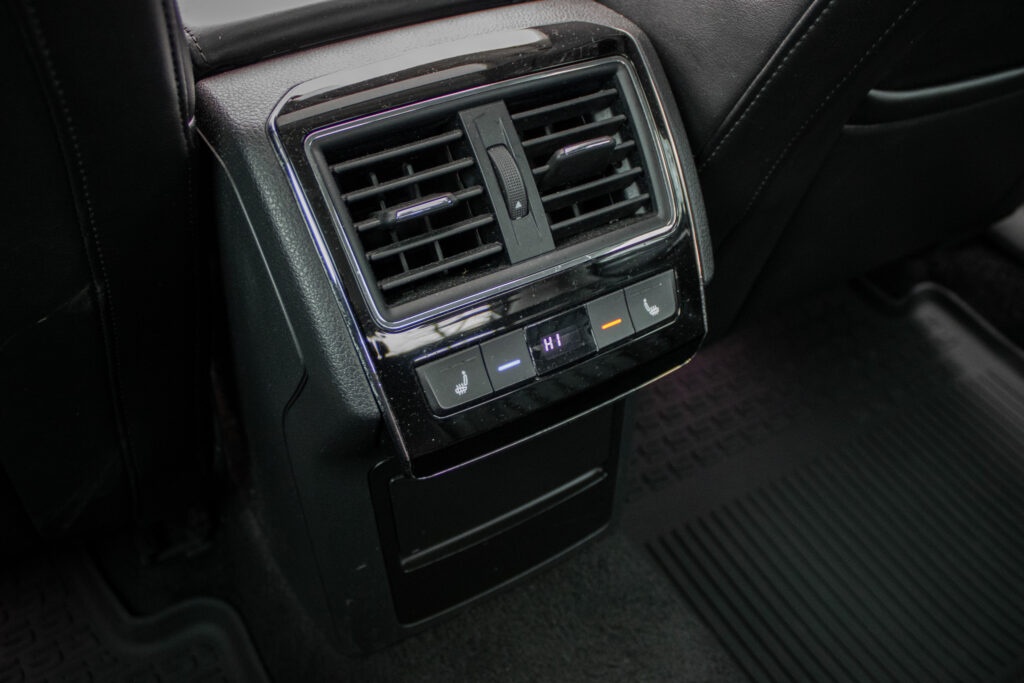 Škoda Superb 2.0 TDI L&K DSG - 16