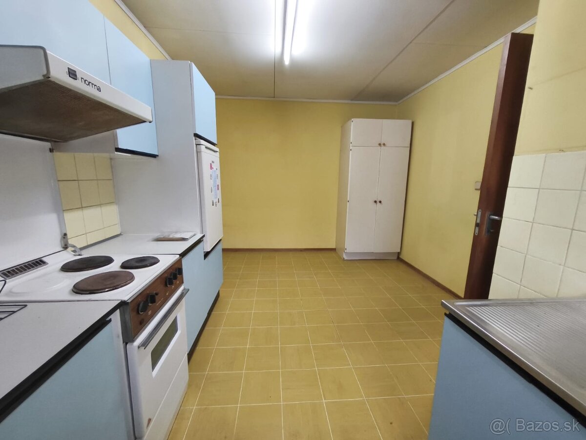 Predaj,rodinný dom v meste Fiľakovo - 16