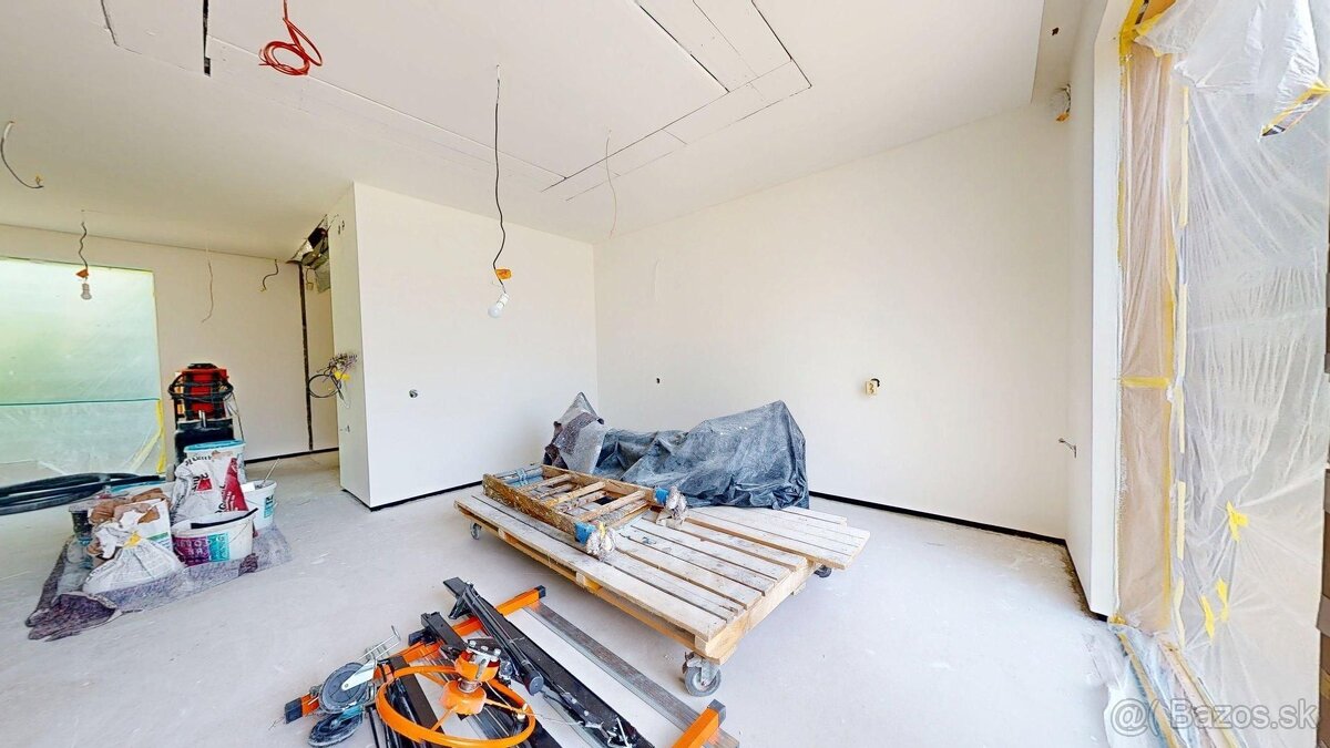 Predaj holodomu rodinného domu v Rusovciach – exkluzívna pol - 16