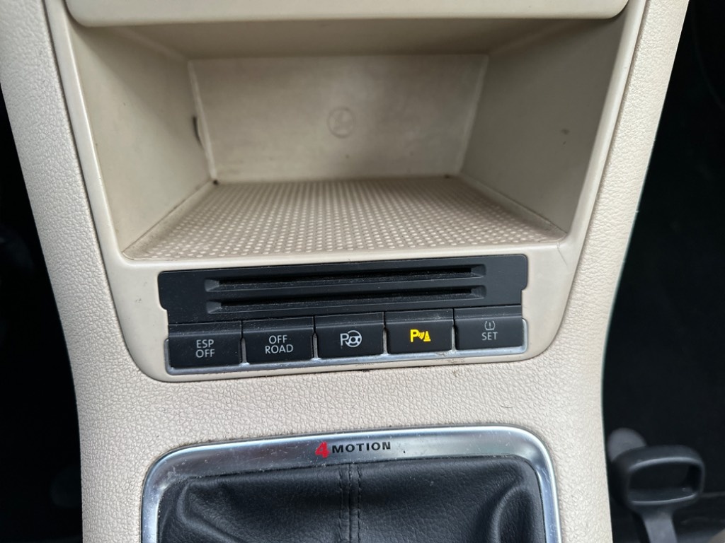 Volkswagen Tiguan 2.0 CR TDI 170k 4-Motion Sports Style - 16