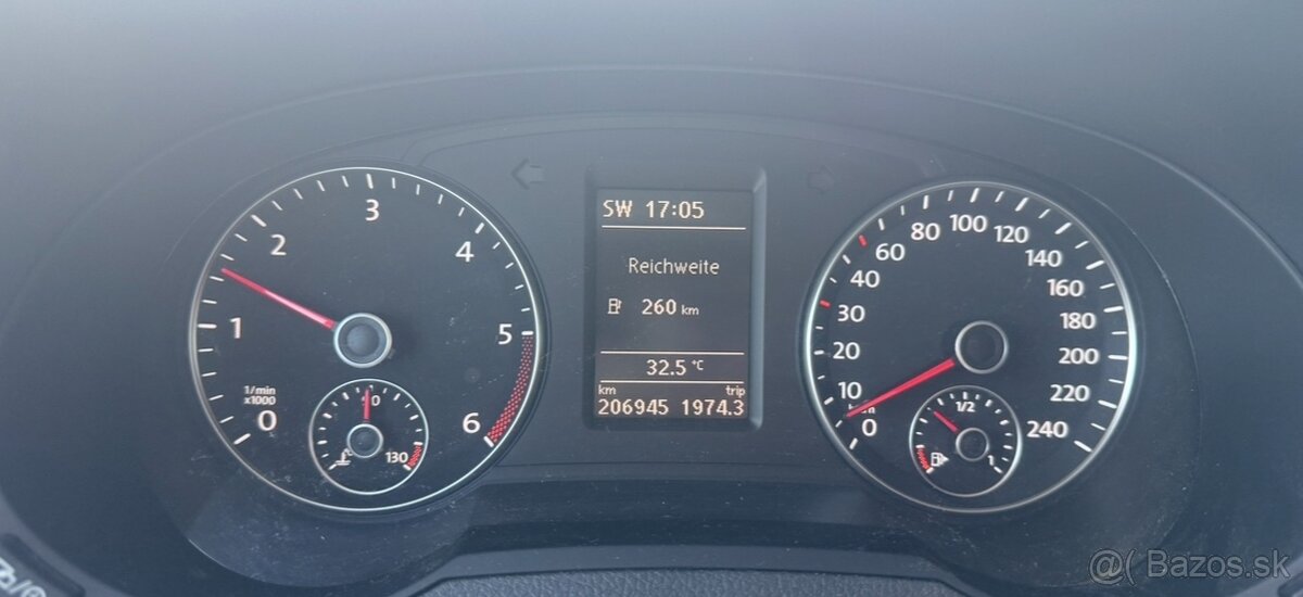 VOLKSWAGEN SHARAN 2.0 TDI manuál MATCH výbava - 16