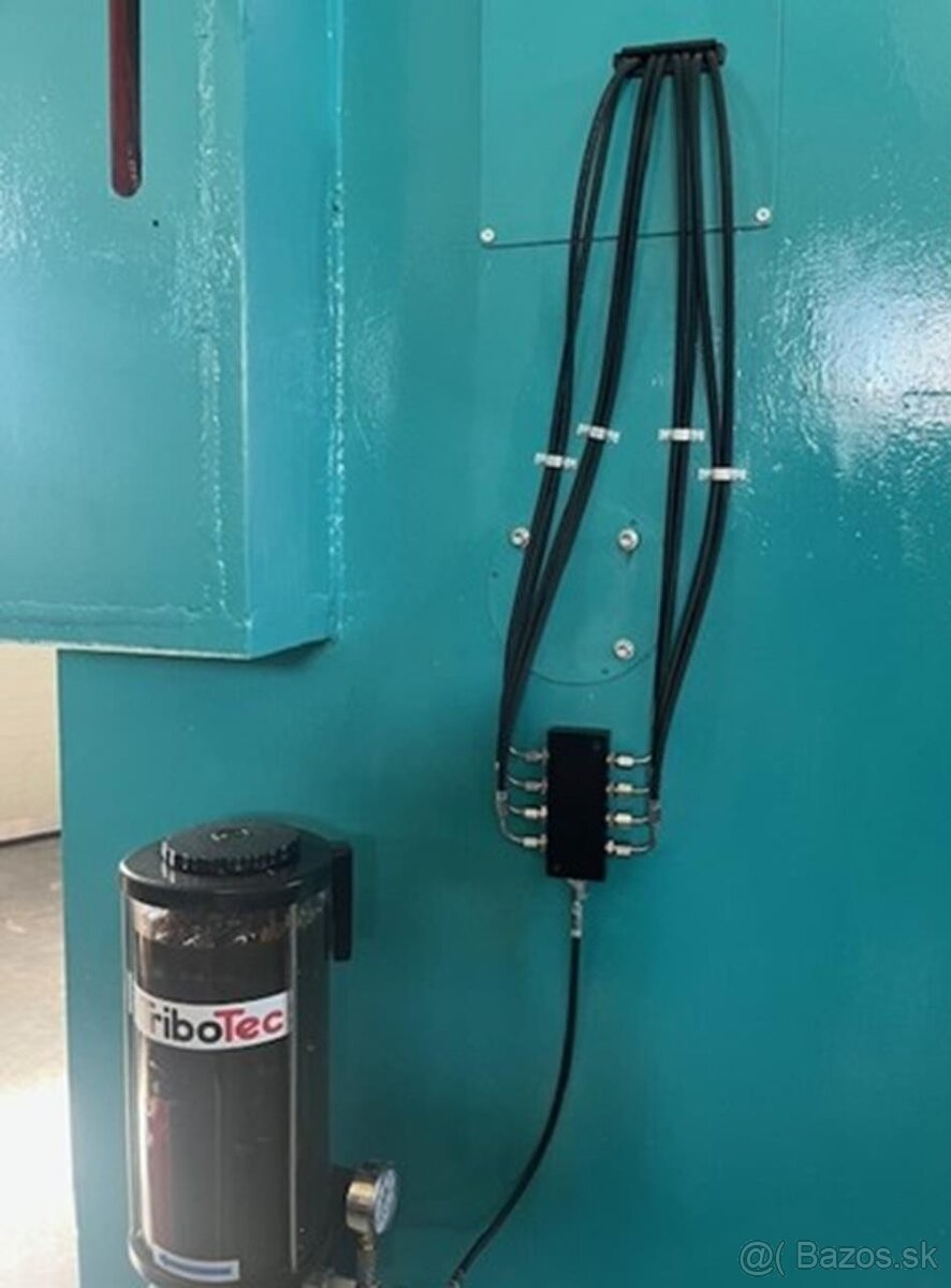 Výstředníkový lis ZTS LEK 250 - 16