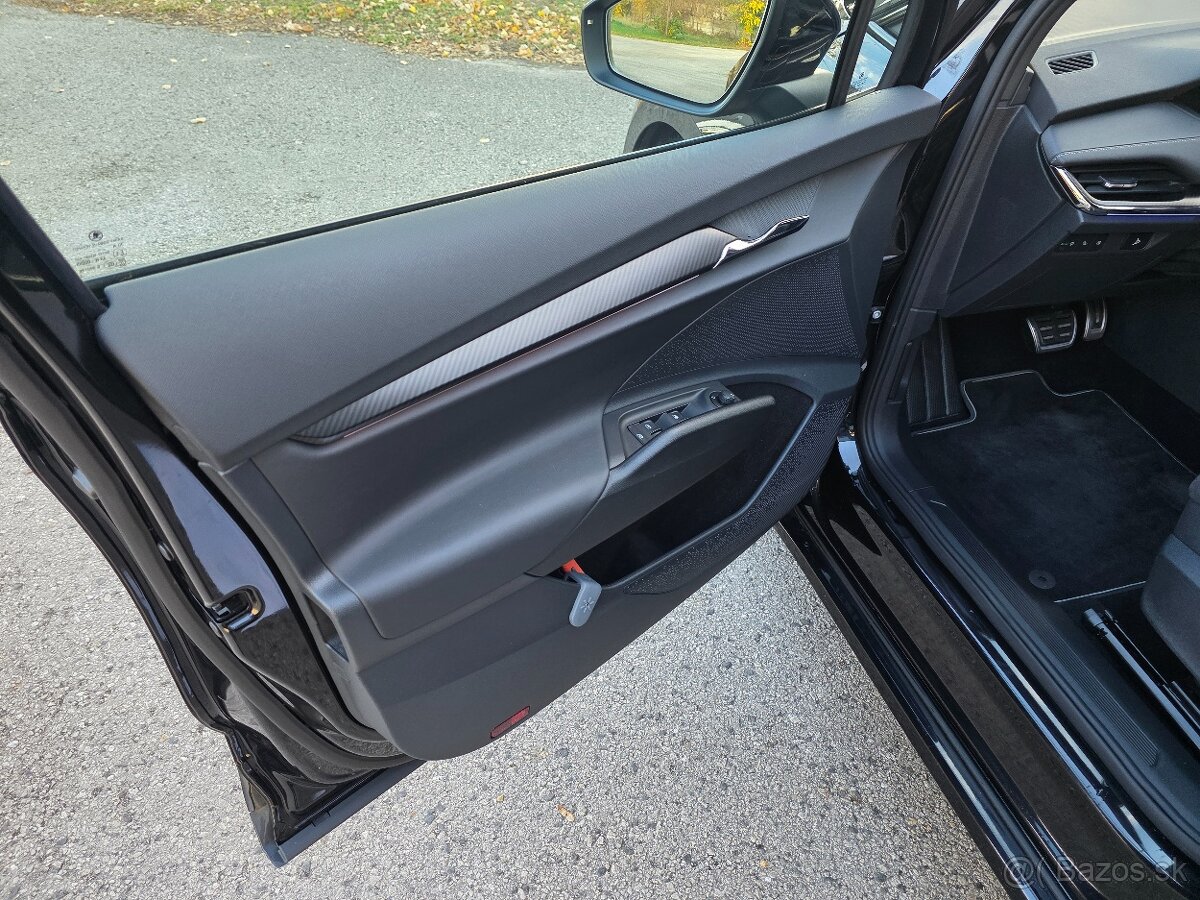 Škoda ENYAQ iV SPORTLINE BLACK - 16