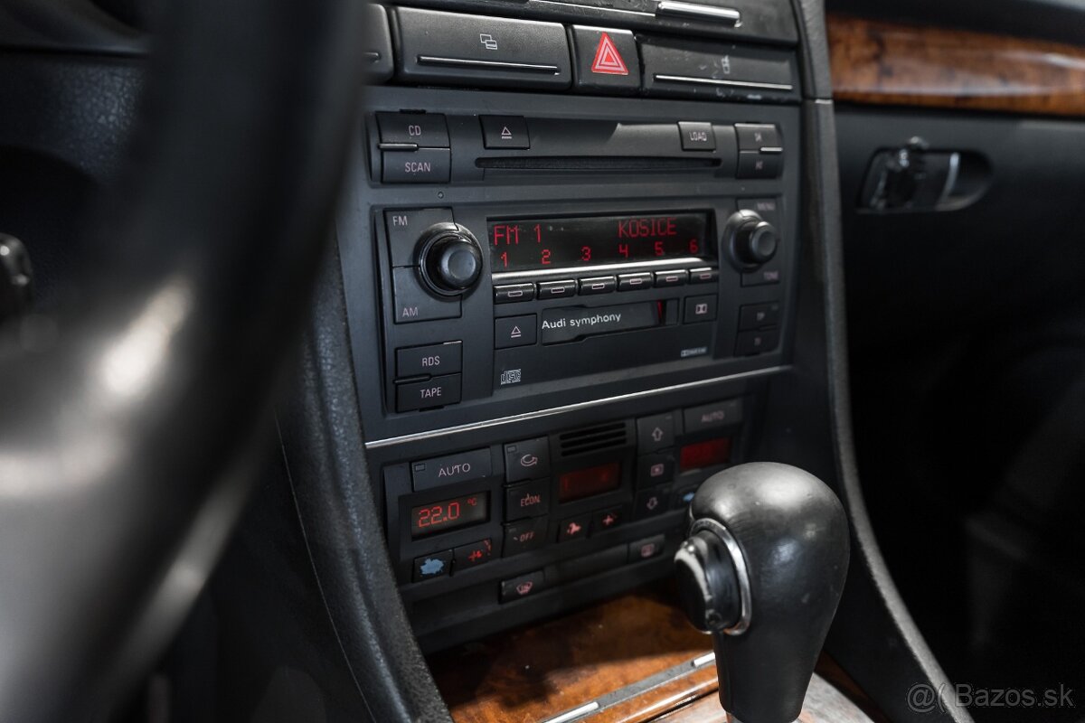 Audi A4 Cabriolet 2.4 V6 multitronic - 16