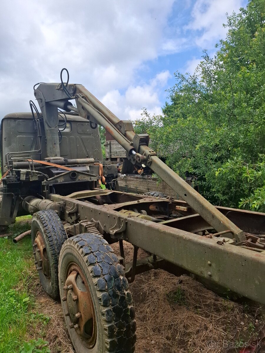 V3s - 16