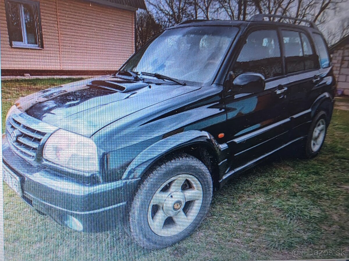 Suzuki Grand Vitara predná kapota - 16