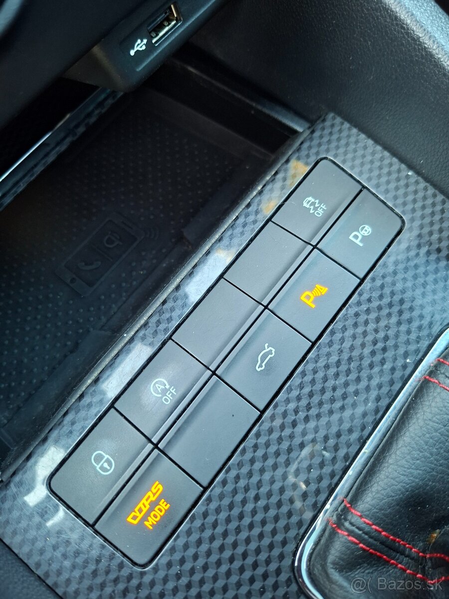 ŠKODA OCTAVIA RS COMBI DSG 11/2017 - 16