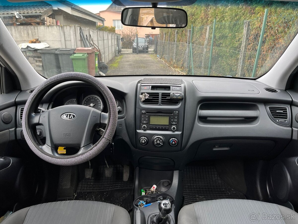 KIA Sportage 2.0 CVVT - 16