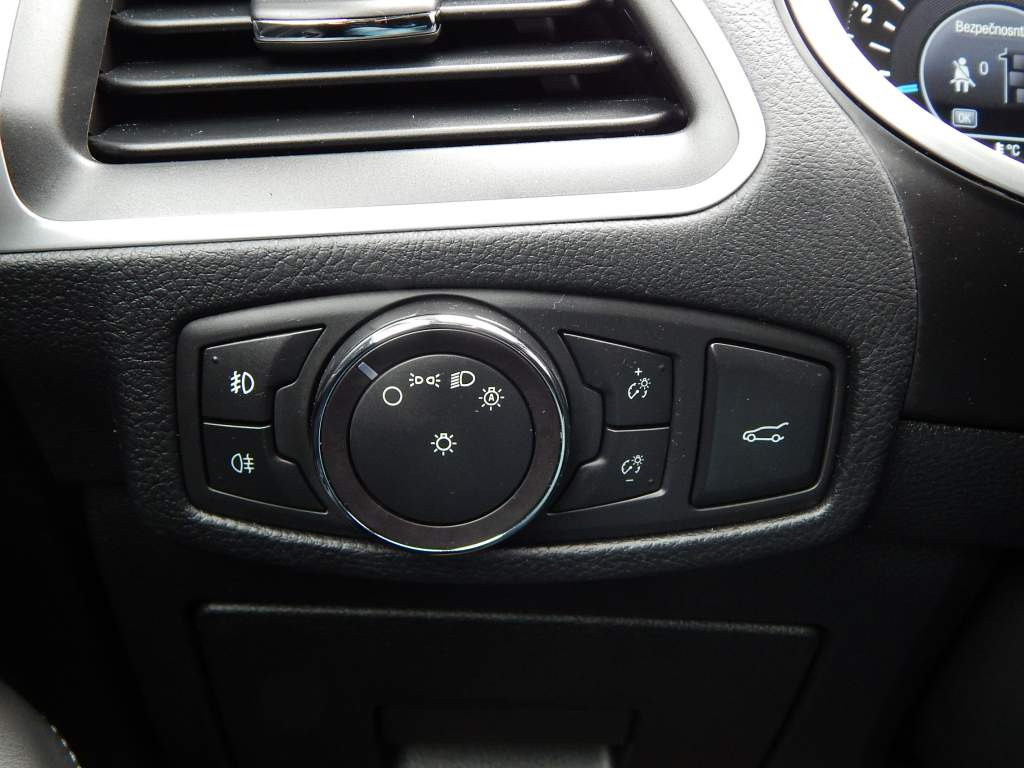 Ford galaxy 2.0 TDCi titanium132kw A/T AWD 7miest,tazne - 16