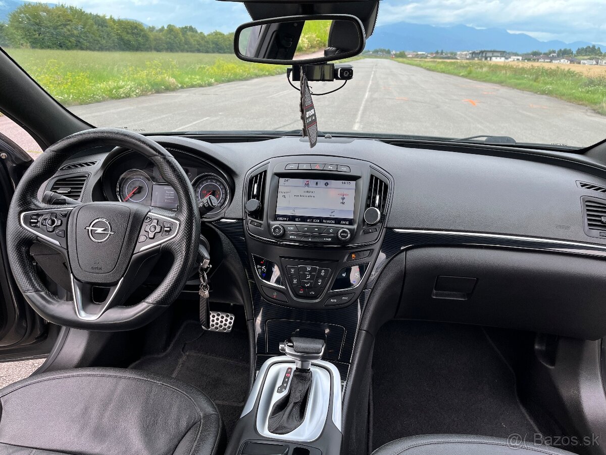 Opel Insignia 2.0 CDTI - 16