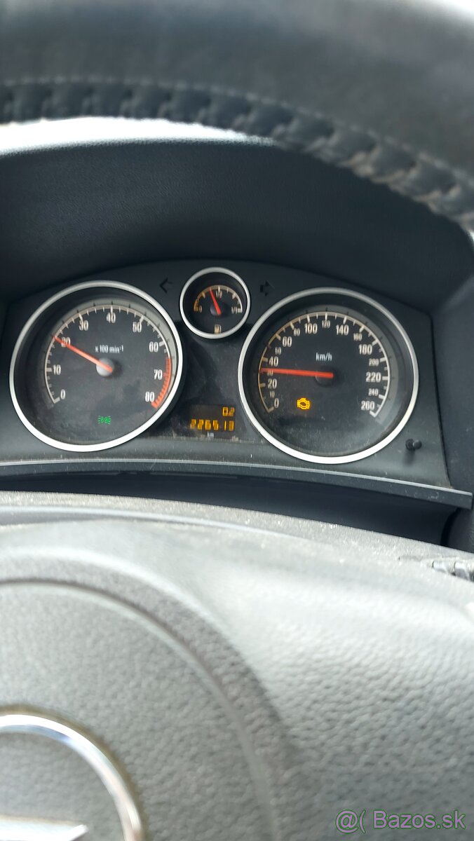 Zafira 1,6i benzin + LPG - 16