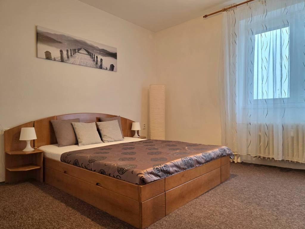 PRENÁJOM - Priestranný 3 izbový byt - Nitra, Centrum - 16