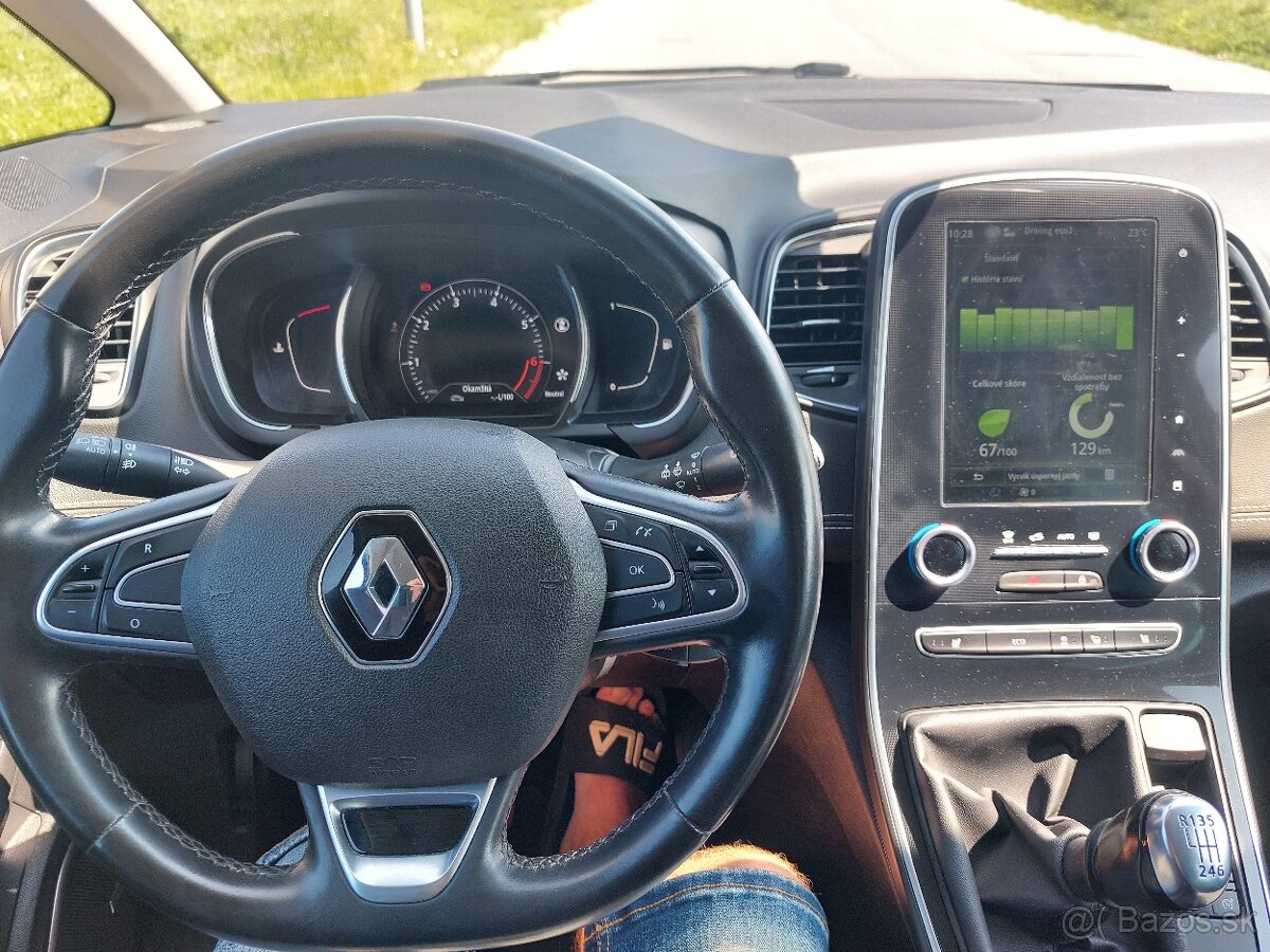 Renault Scenic TCe 140 "EDITION BOSE" - 16