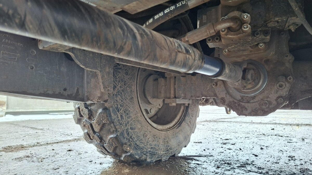 HITACHI ZW95-6C 4X4 - 16