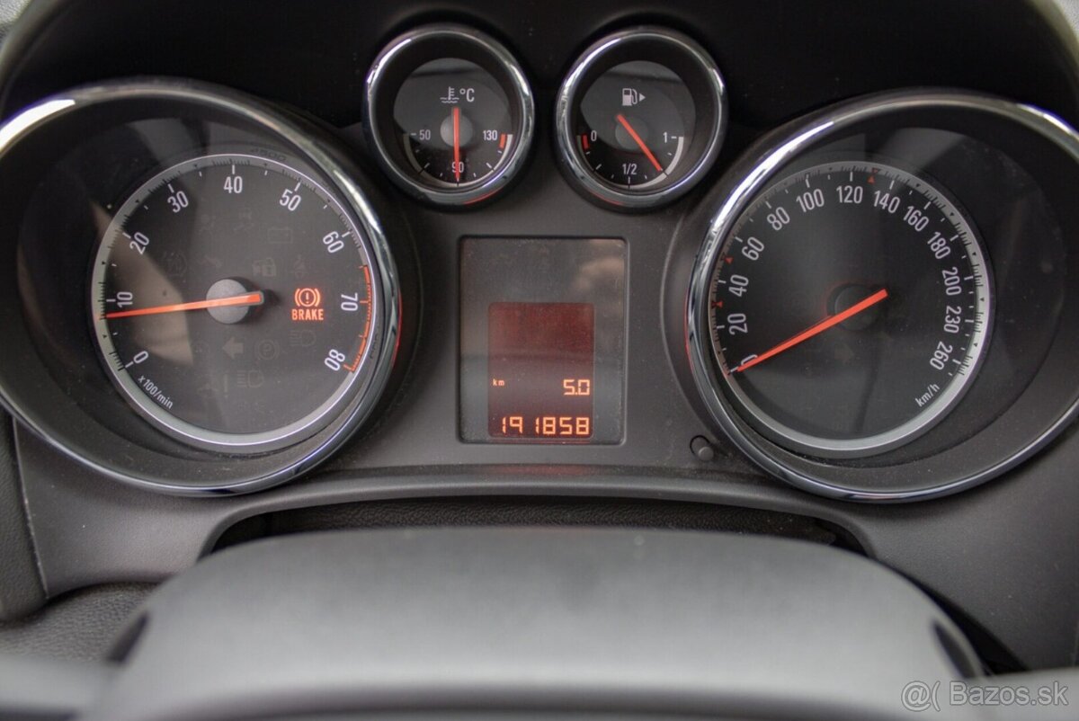 Opel Astra J 1.4 74 kW - 16