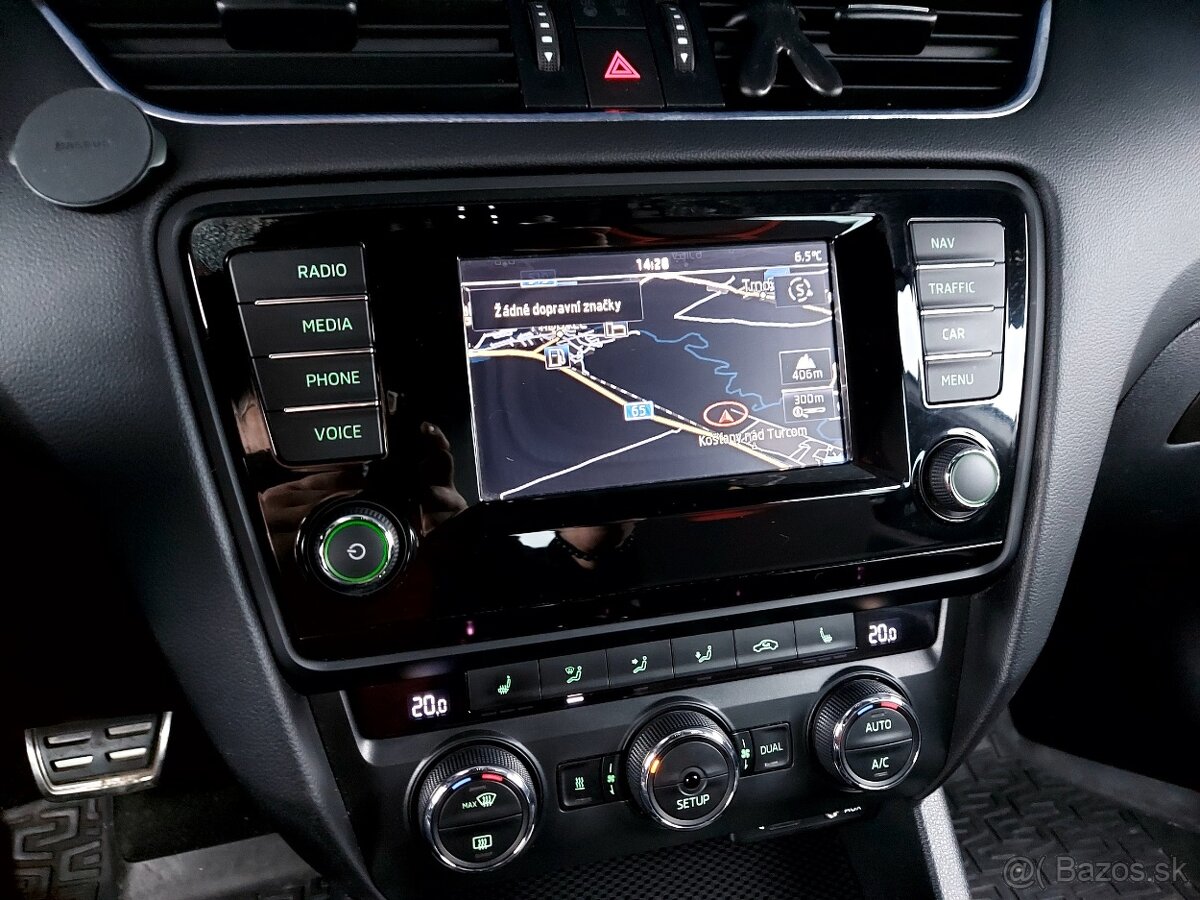 Škoda Octavia Combi 2.0 TDI DPF RS DSG - 16