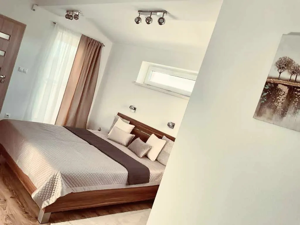 Na predaj moderný 5-izbový nízkoenergetický rodinný dom – Ču - 16