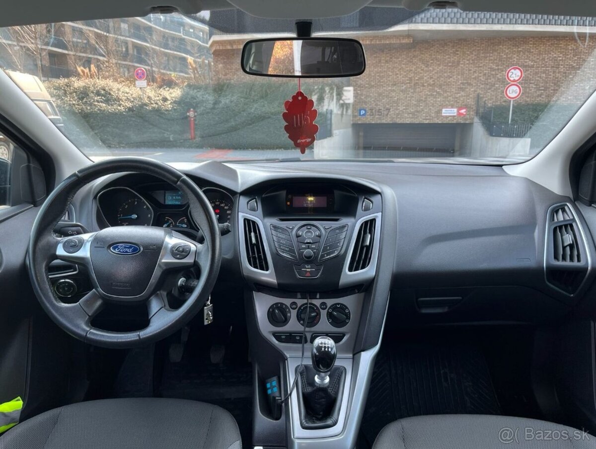 Ford Focus 1.6TDCi - 16