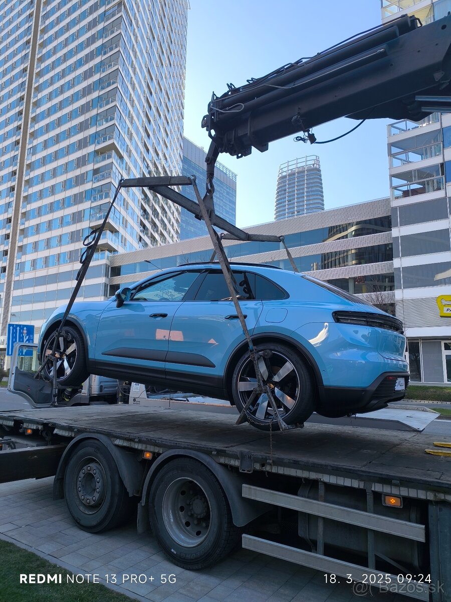 Autodoprava s hydraulickým rukou - 16