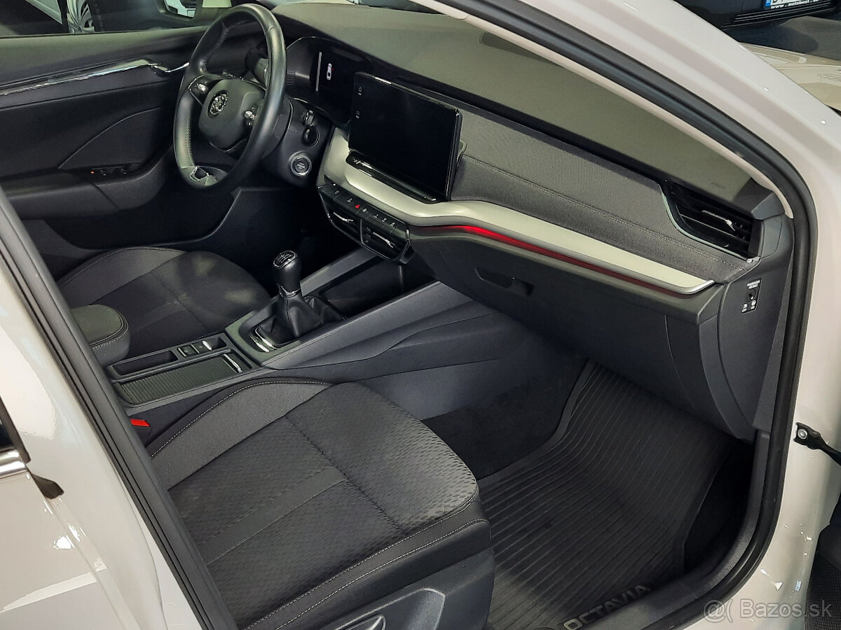 Škoda Octavia 2.0 TDI SCR Style - 16