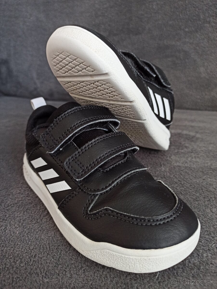 Tenisky Adidas 26,5 a 27,Nike 28,5 - 16