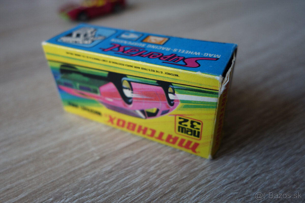 Matchbox Superfast No. 32 Maserati Bora - 16