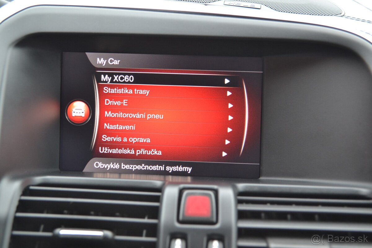 Volvo XC60 2.4 D5 AWD INSCRIPTION - 16