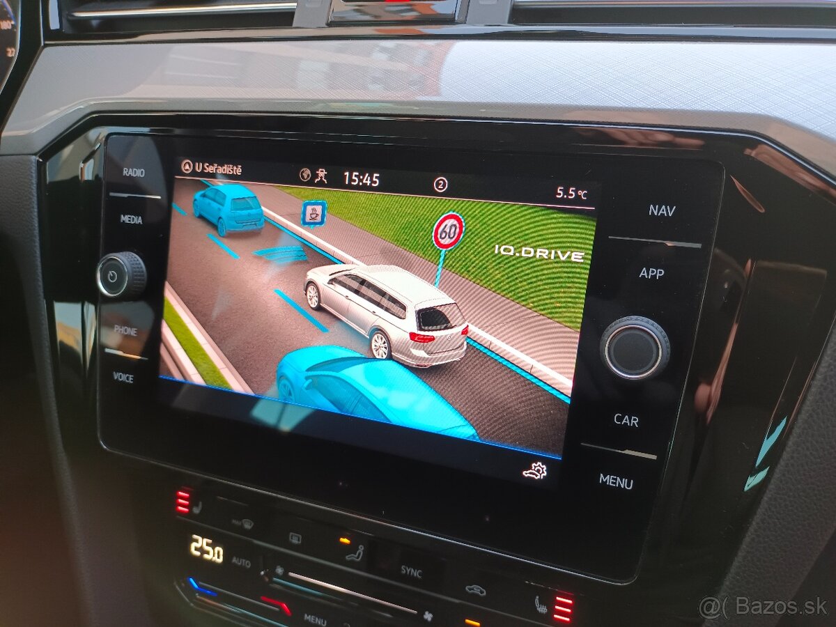 VW Passat B8 Variant 2.0TDI 110kW DSG - záruka Autodraft - 16