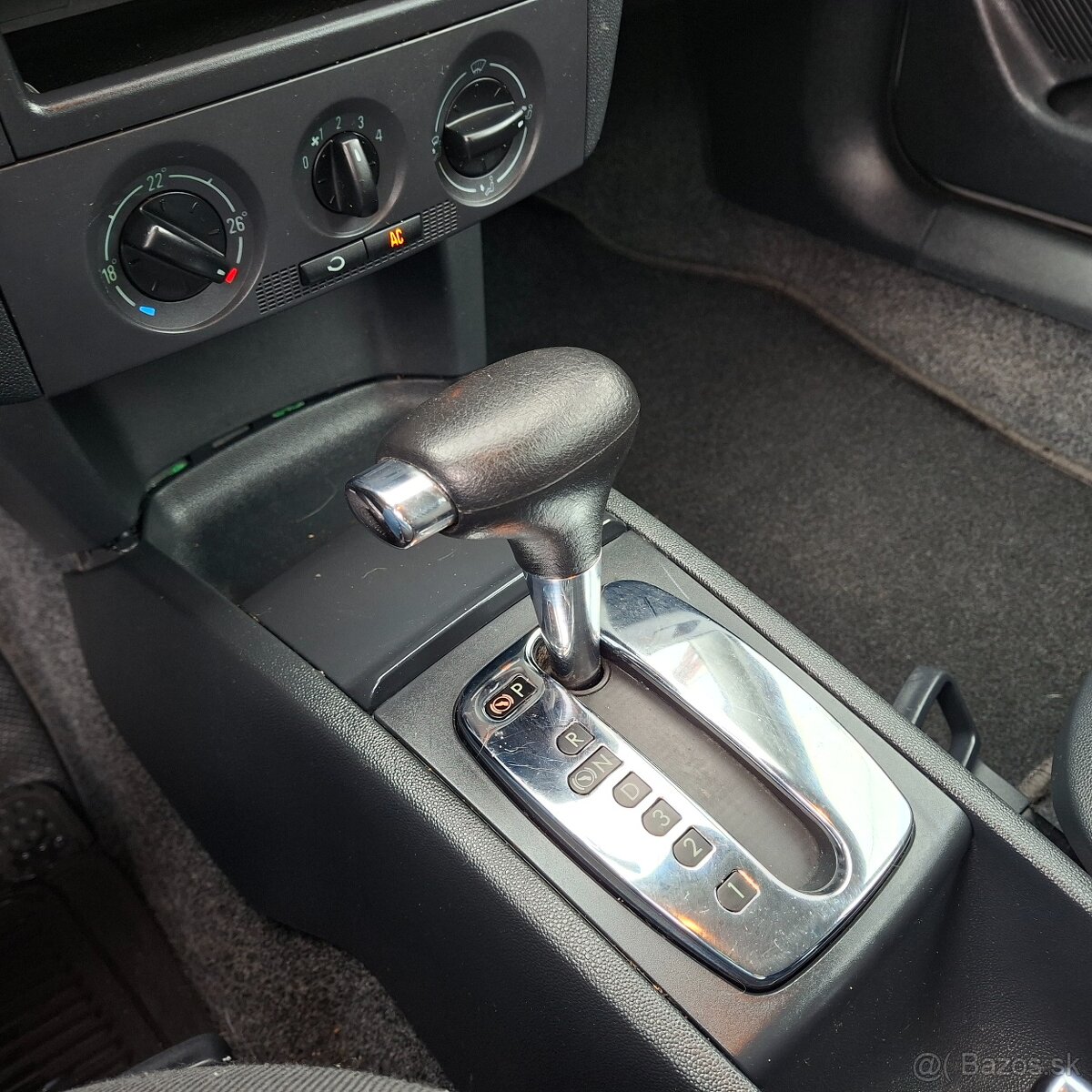 Škoda Fabia 1.4 16V Elegance Automat - 16