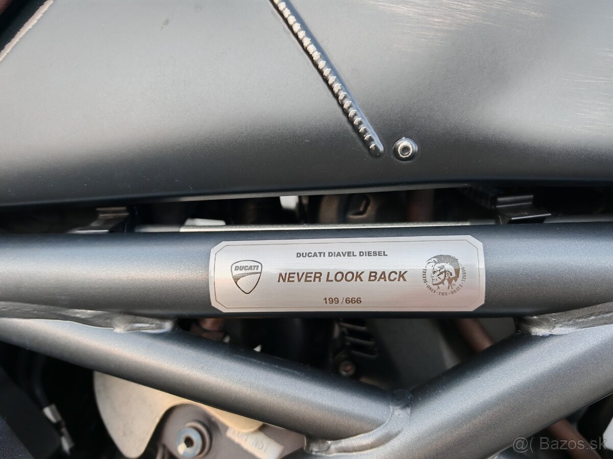 DUCATI DIAVEL DIESEL EDITION 666-ZBERATELSKY KUSOK - 16