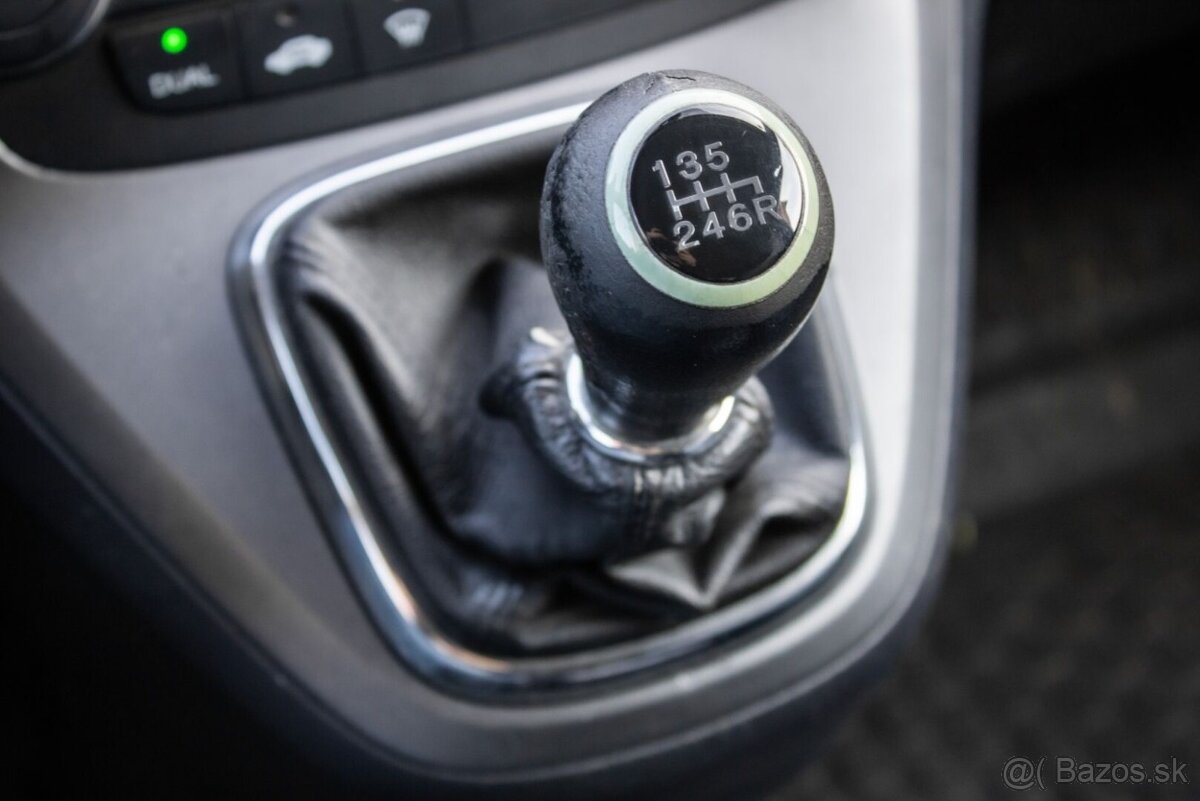 Honda CR-V 2.2 i-CTDi, 103kW, M6 - 16