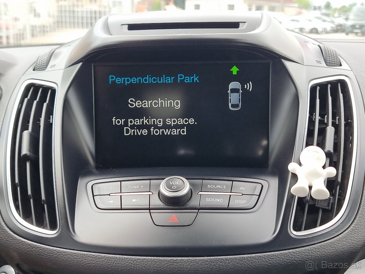 Ford C-Max 1.0 EcoBoost 125k Titanium za 7.990 € - 16