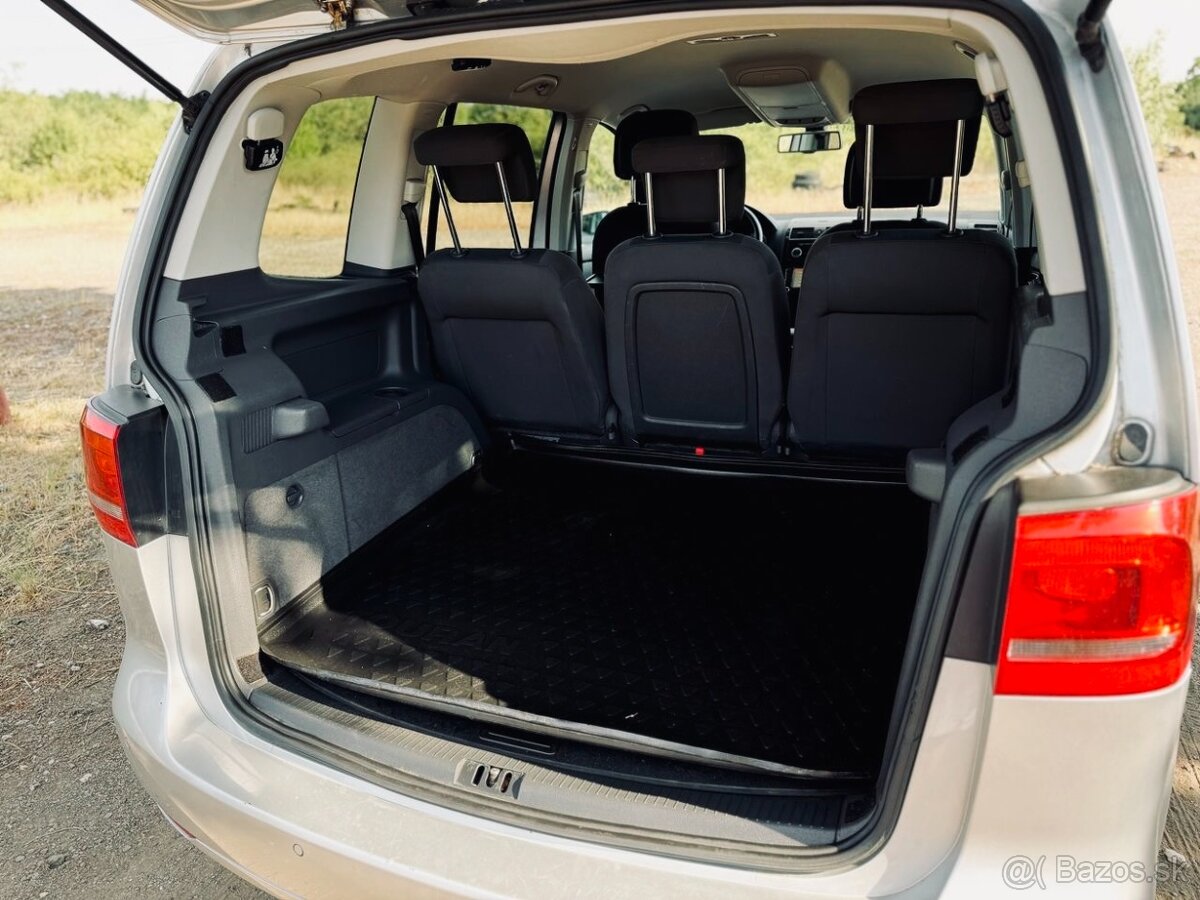 VOLKSWAGEN TOURAN 2.0TDI COMFORTLINE 7-mietne 👈 - 16