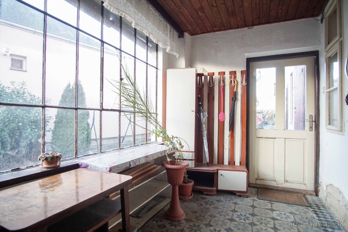 Rodinný dom s garážou na ul. Pod kopcom, Nové Zámky, 649m2 - 16