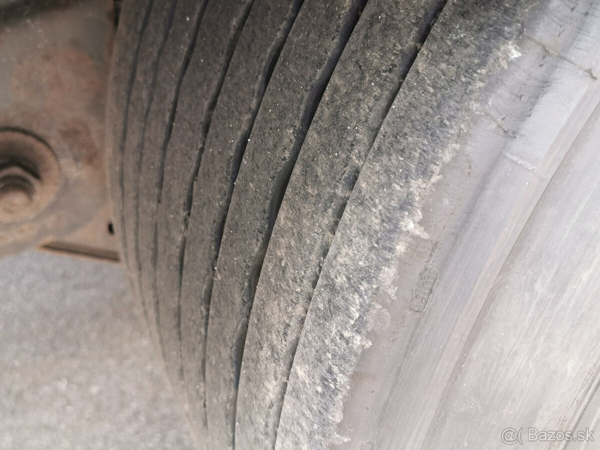 Prodám valníkový návěs KRONE SD low deck - 16