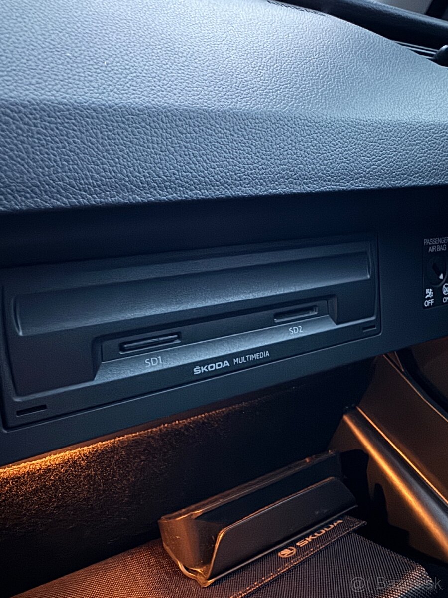 ✅ Škoda Octavia JOY 2,0TDI DSG - 16